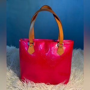 Louis Vuitton Vernis Leather Hot Pink Shoulder Bag